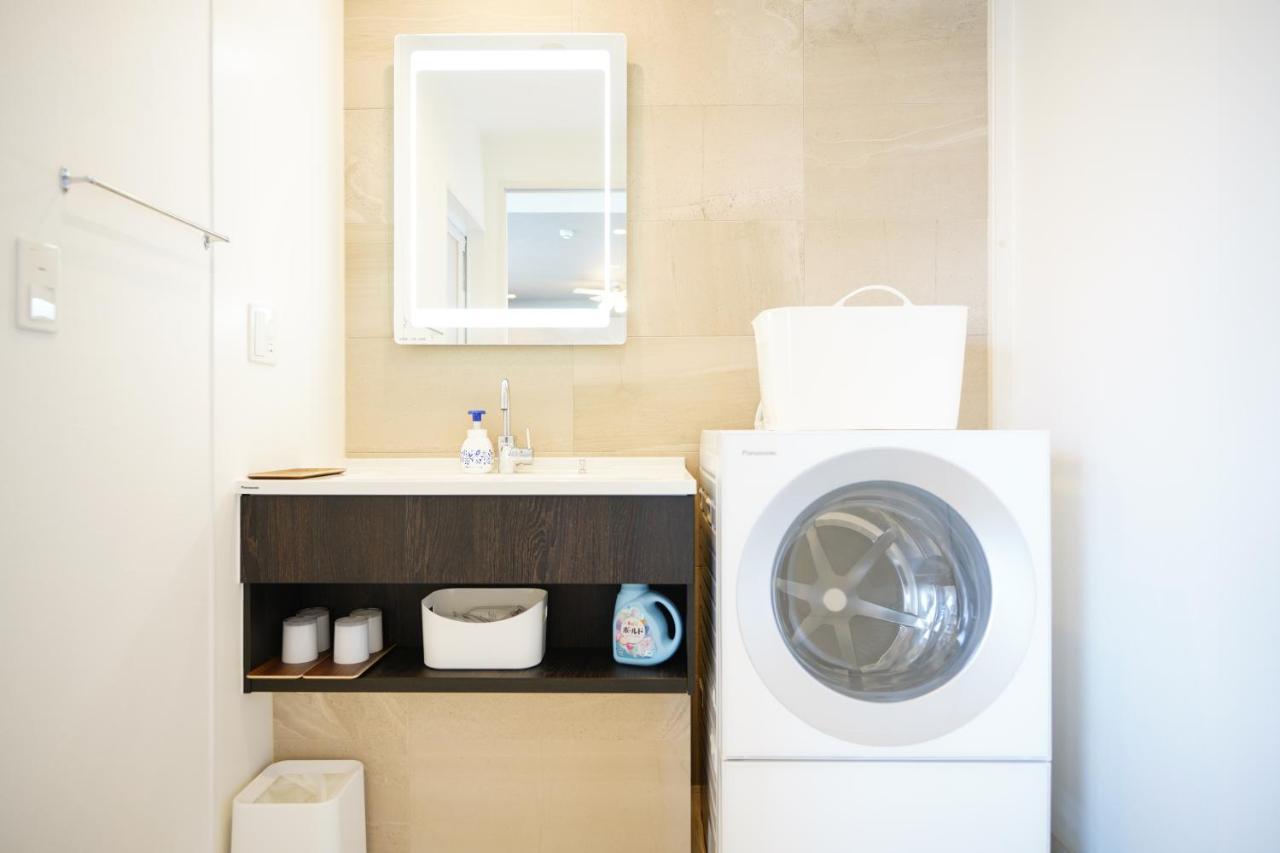 Sunshine Coast Appartement Chatan Buitenkant foto
